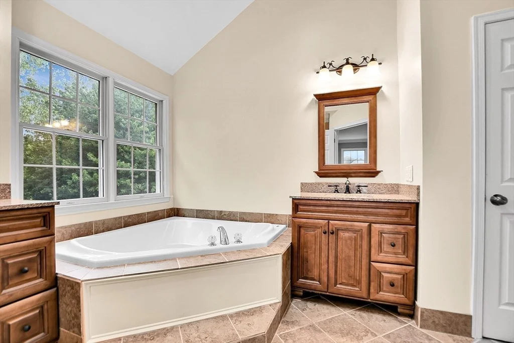 Photo of 7 Whitehall Way