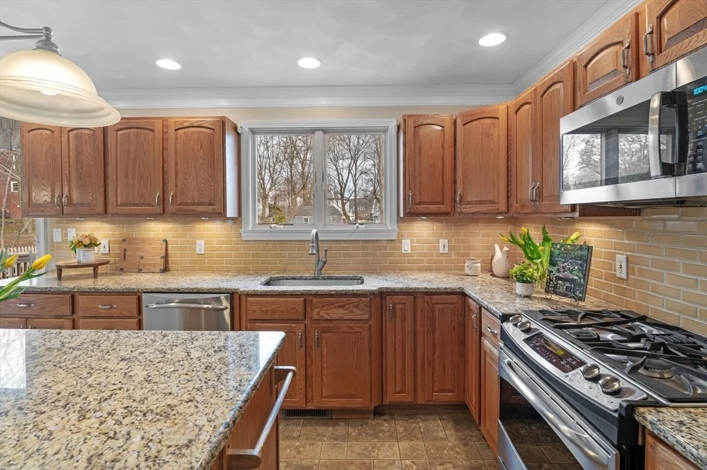 Photo of 7 Hilltop Drive