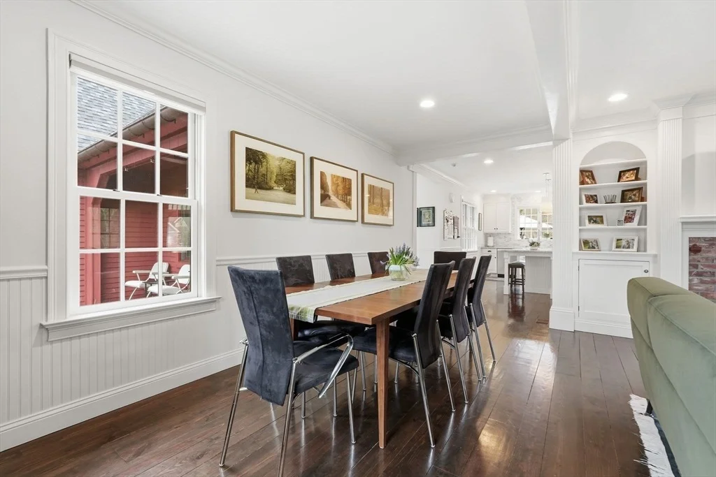 Photo of 281 Leverett Rd