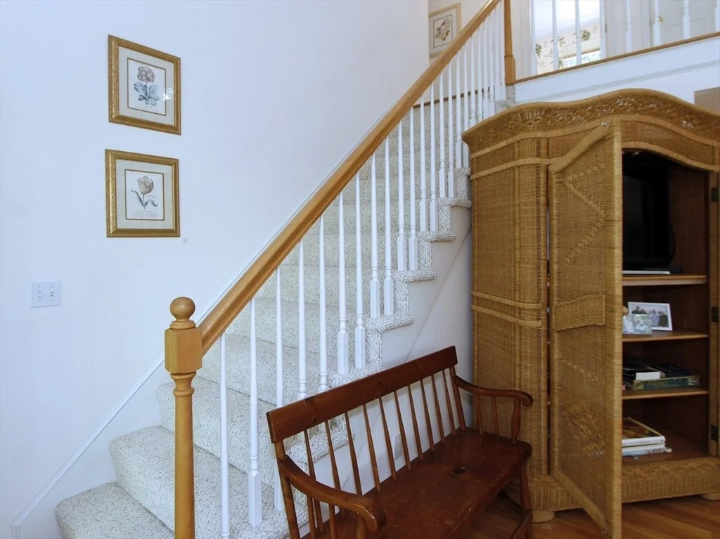 Photo of 18 Periwinkle Ln