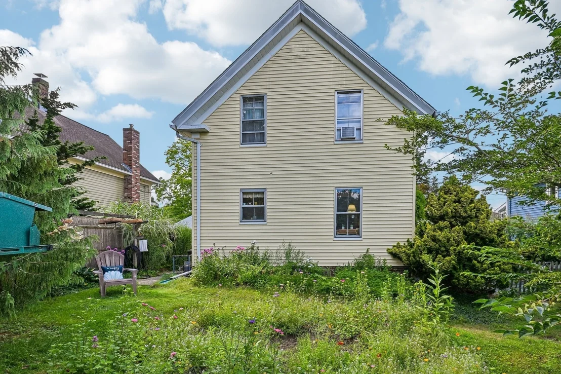 Photo of 21 Elm St
