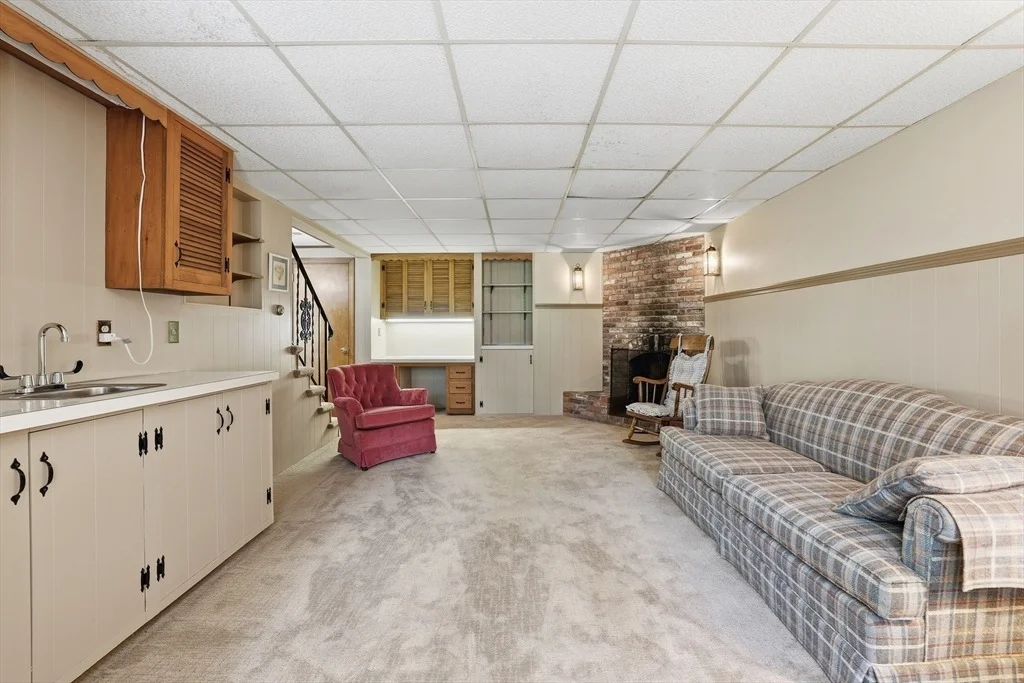Photo of 104 Jackson Dr