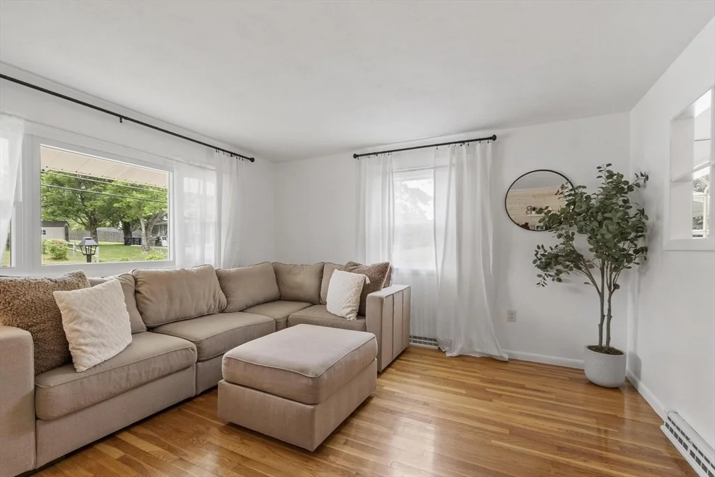 Photo of 48 Anthony Rd