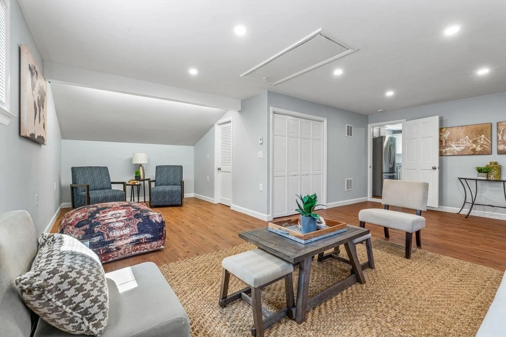 Photo of 22 Temi Rd