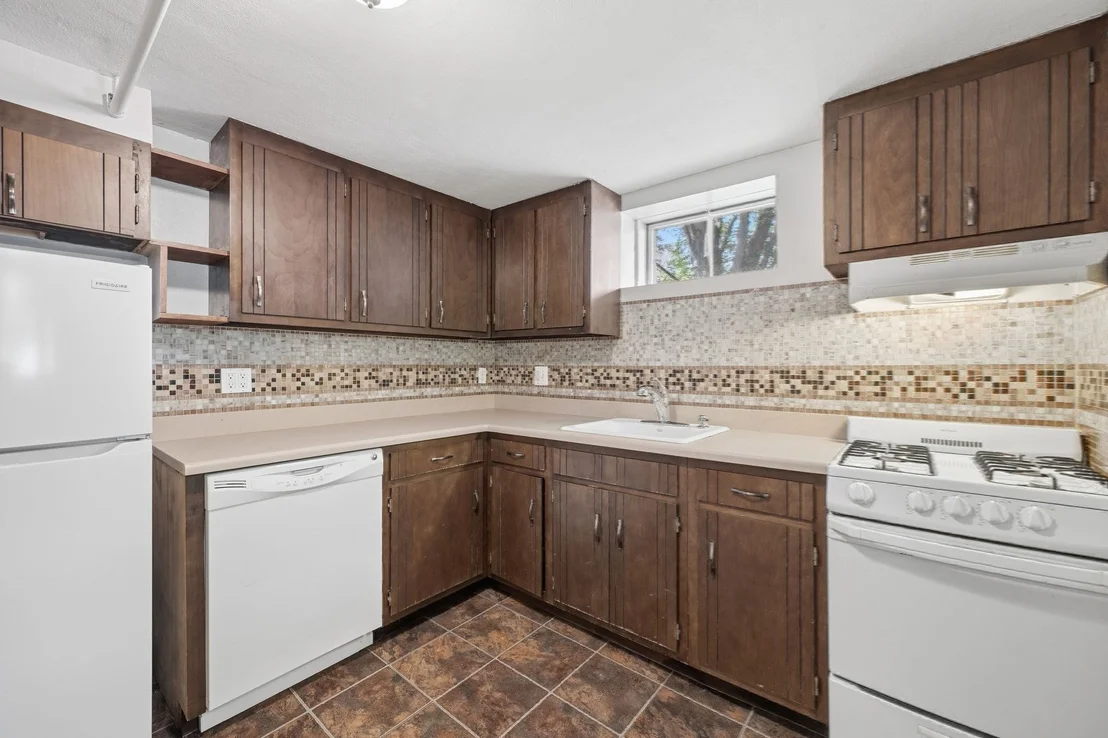 Photo of 84 Oak Street