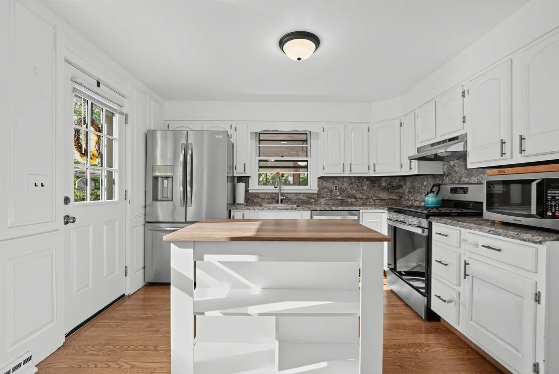 Photo of 106 Paul St