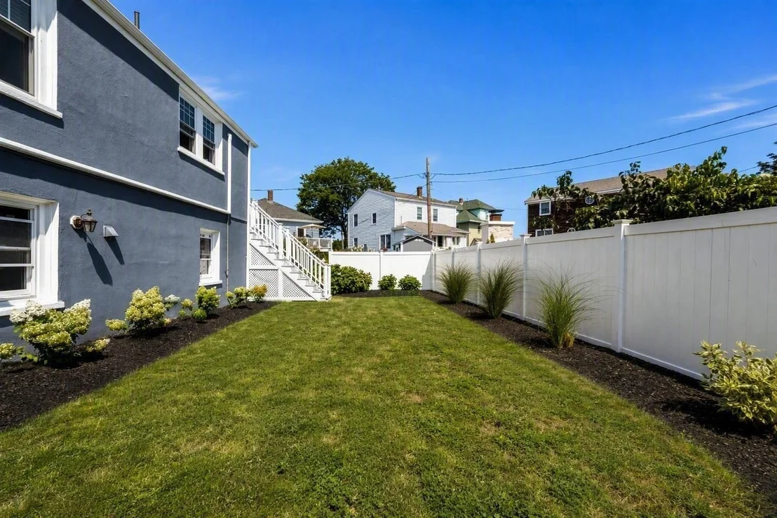 Photo of 6 Fox Hill Road