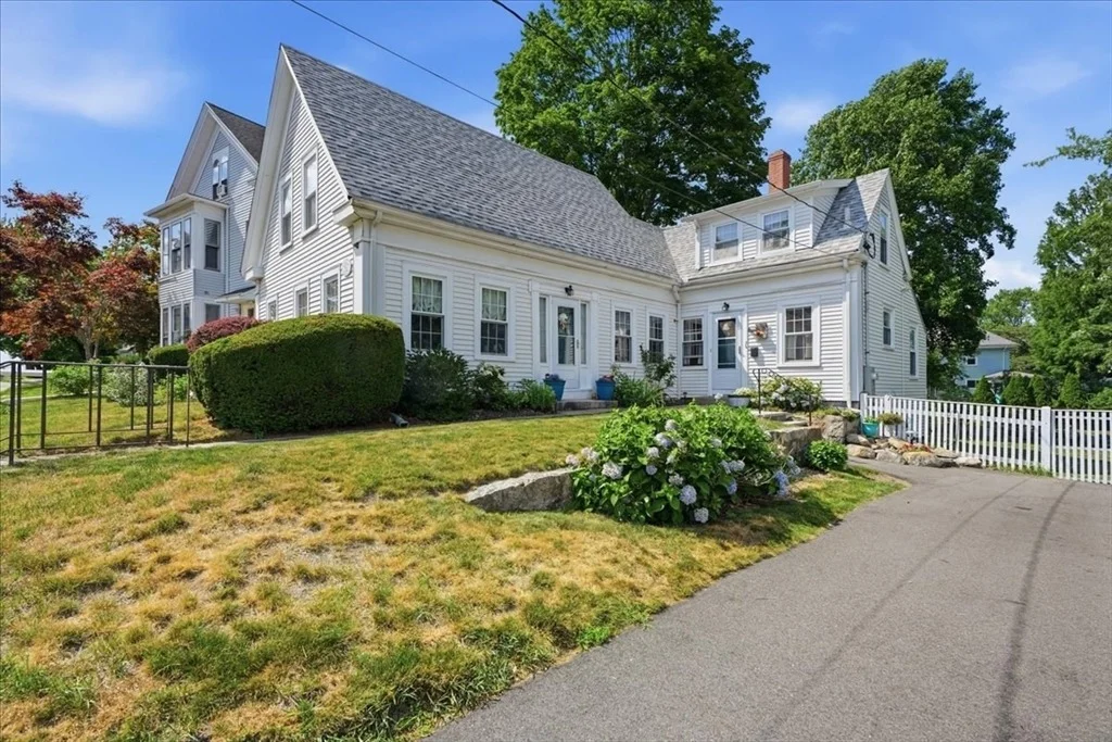Photo of 113 Temple St