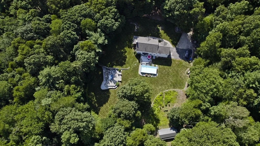 Photo of 338 Bennett Rd
