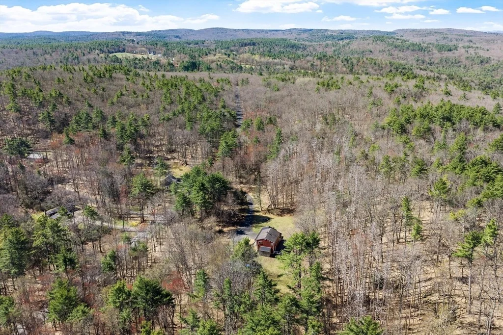 Photo of 885 Royalston