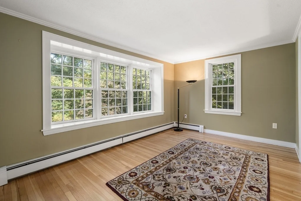 Photo of 371 Willis Road
