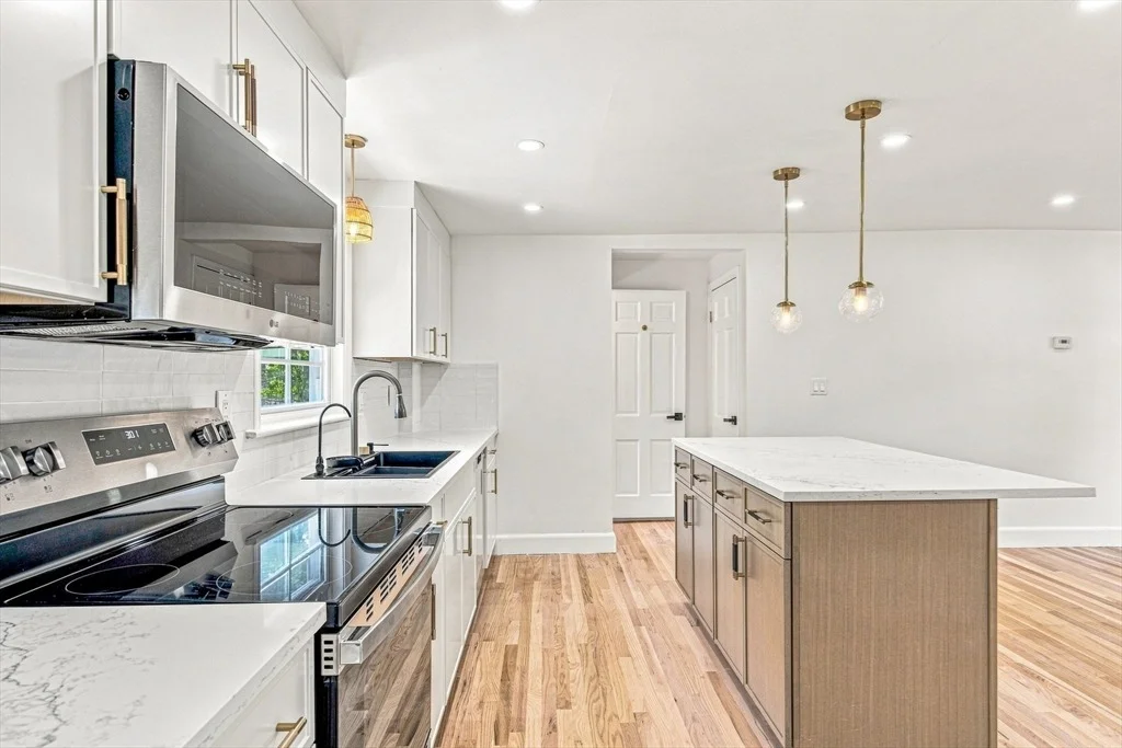 Photo of 49 Parkside Circle