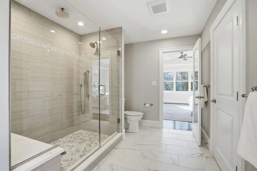 Photo of 9 Holton Road