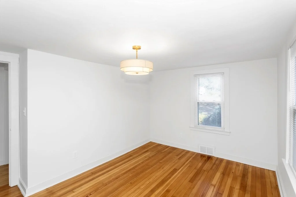 Photo of 194 Lockhouse Rd