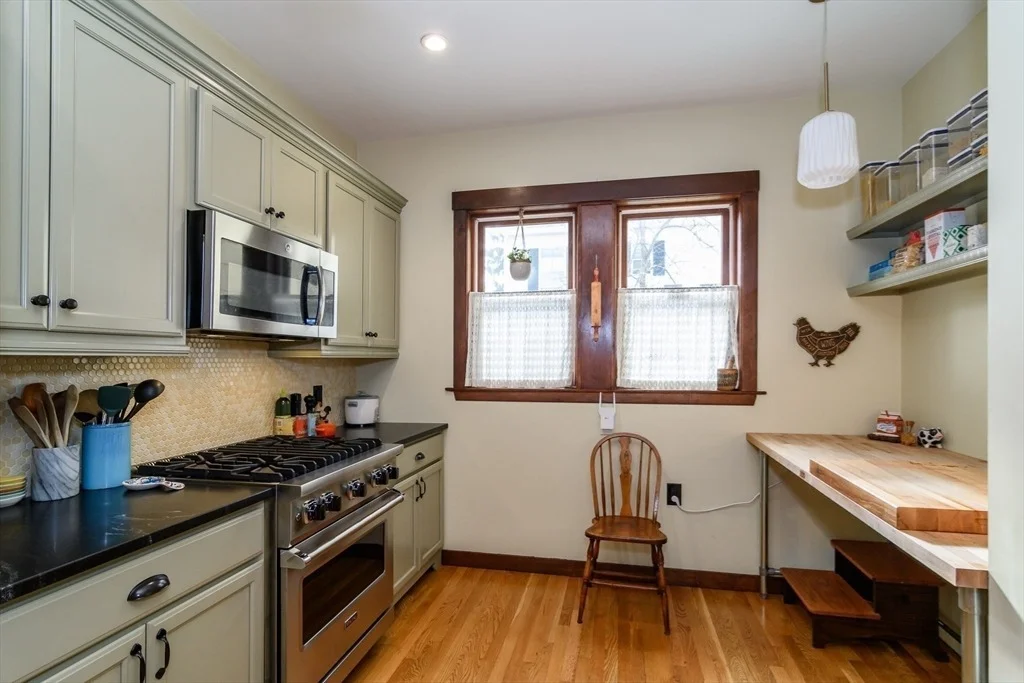 Photo of 16 Alexander St