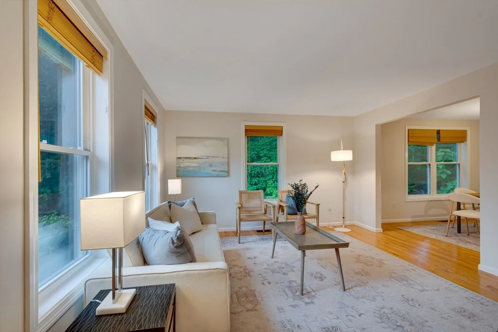 Photo of 11 Williams Cir