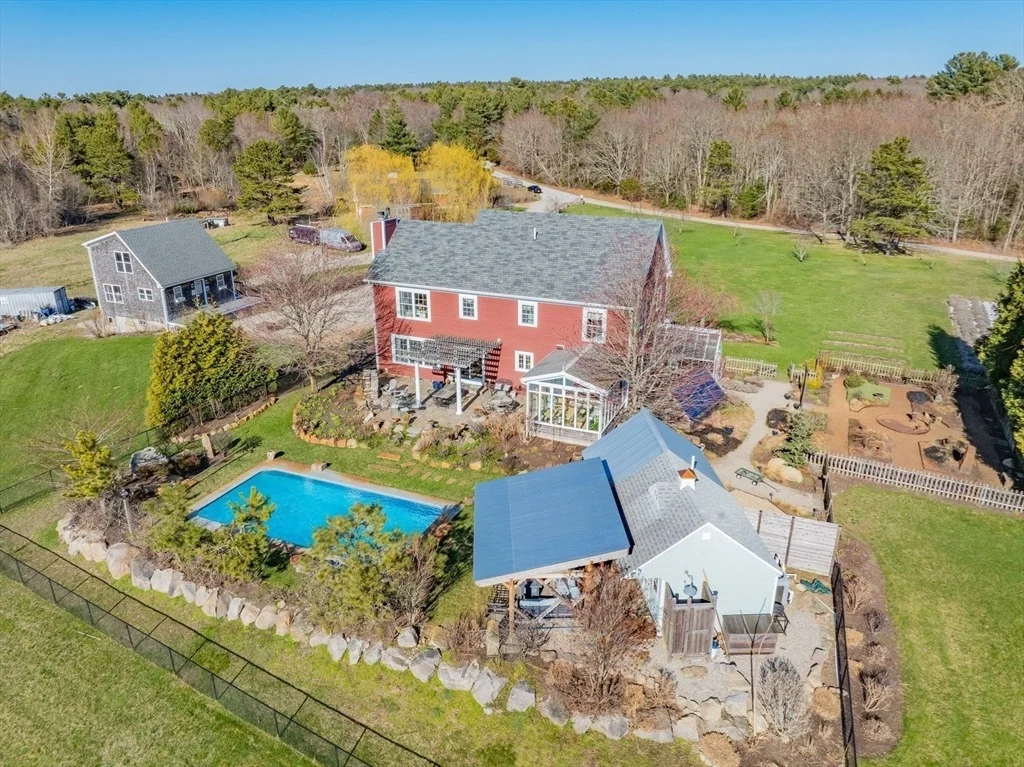 Photo of 171 Pine Hill Rd