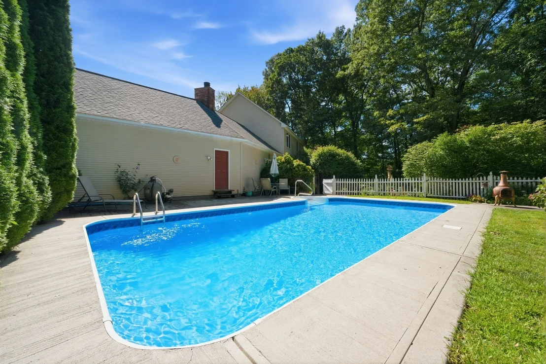 Photo of 22 Grassy Meadow Rd
