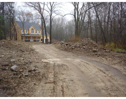 Photo of 38 Lakeview Rd