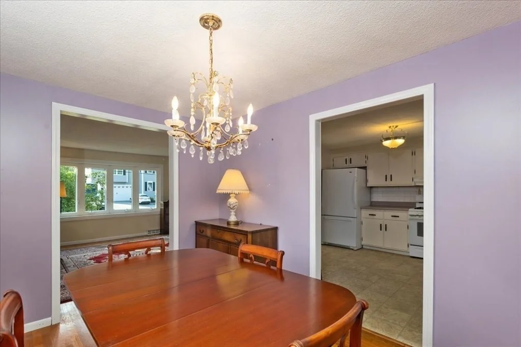 Photo of 15 Blue Jay Avenue