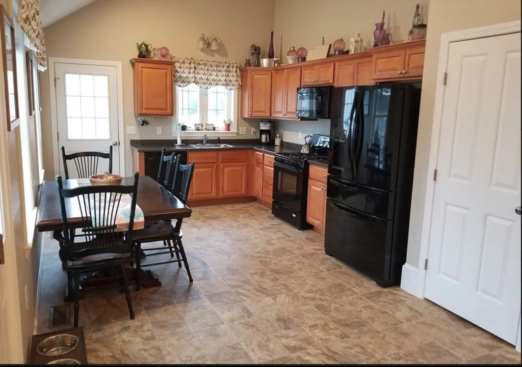 Photo of 954 Stonegate Landing