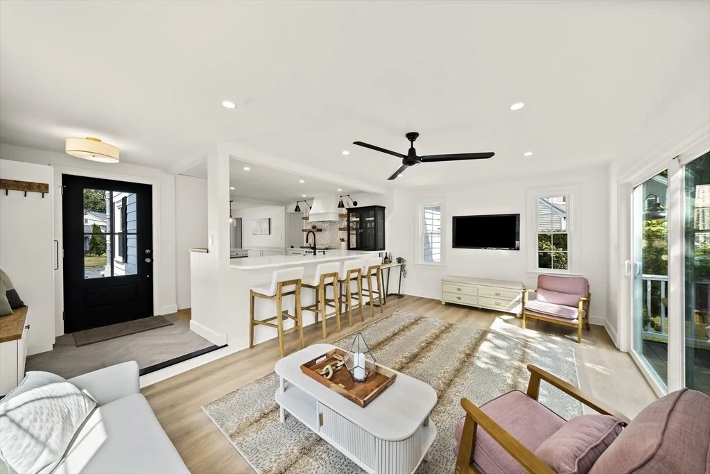 Photo of 5 Leroy Road
