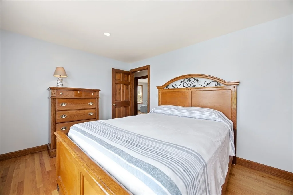 Photo of 50 Harborview Rd