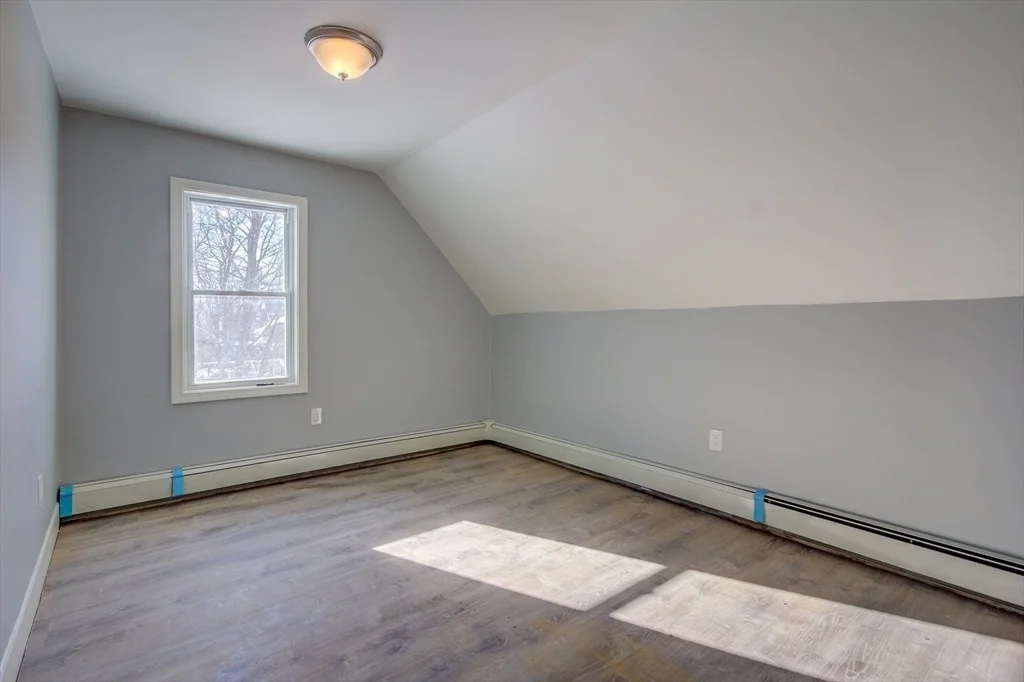 Photo of 5 Bates St
