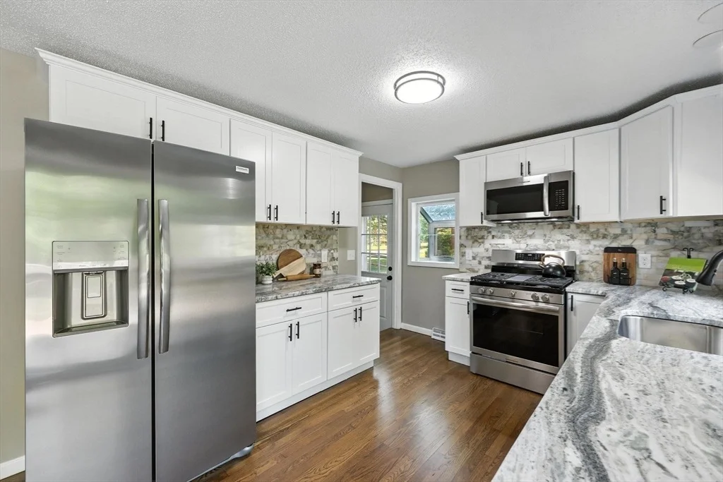 Photo of 908 Tinkham Road