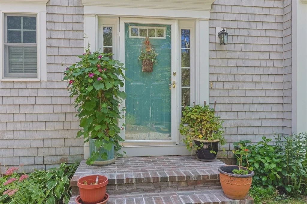 Photo of 298 Cranview Rd