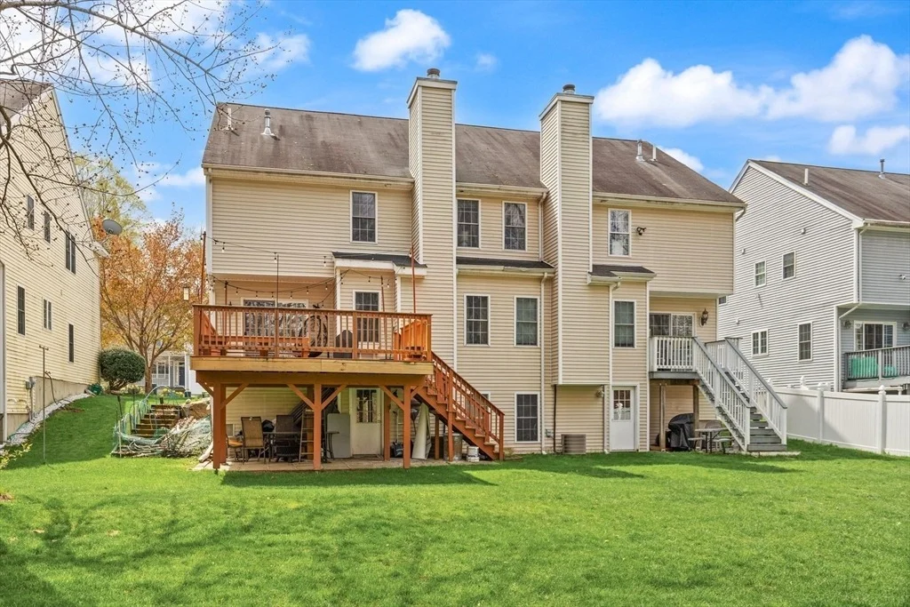 Photo of 18 Meena Dr