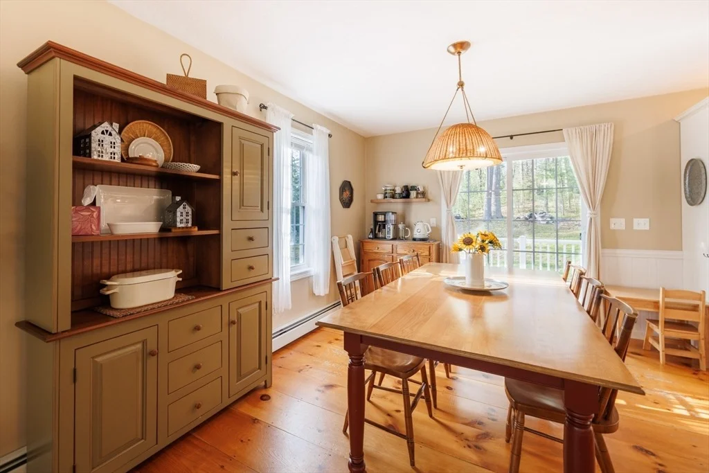 Photo of 15 Oak Dr