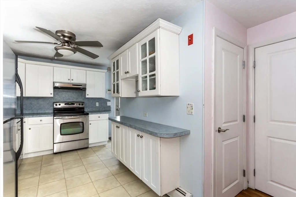 Photo of 955 Summer Street