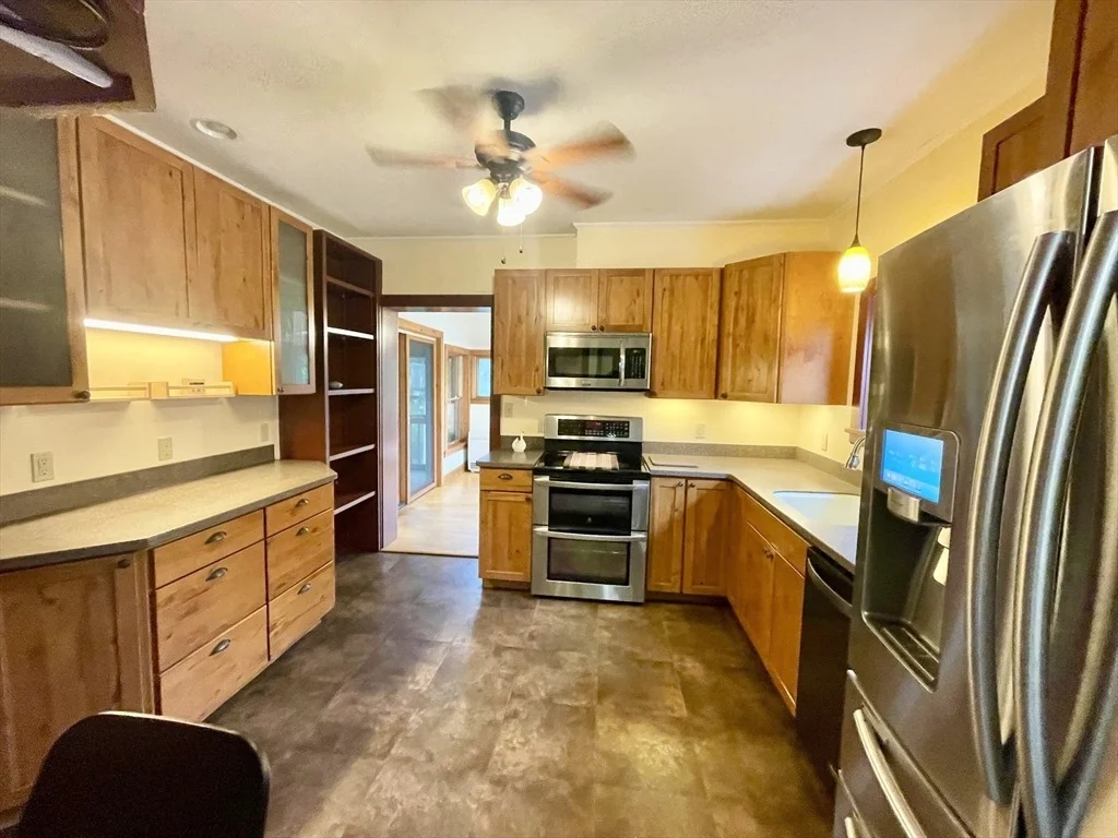 Photo of 30 Landy Ave