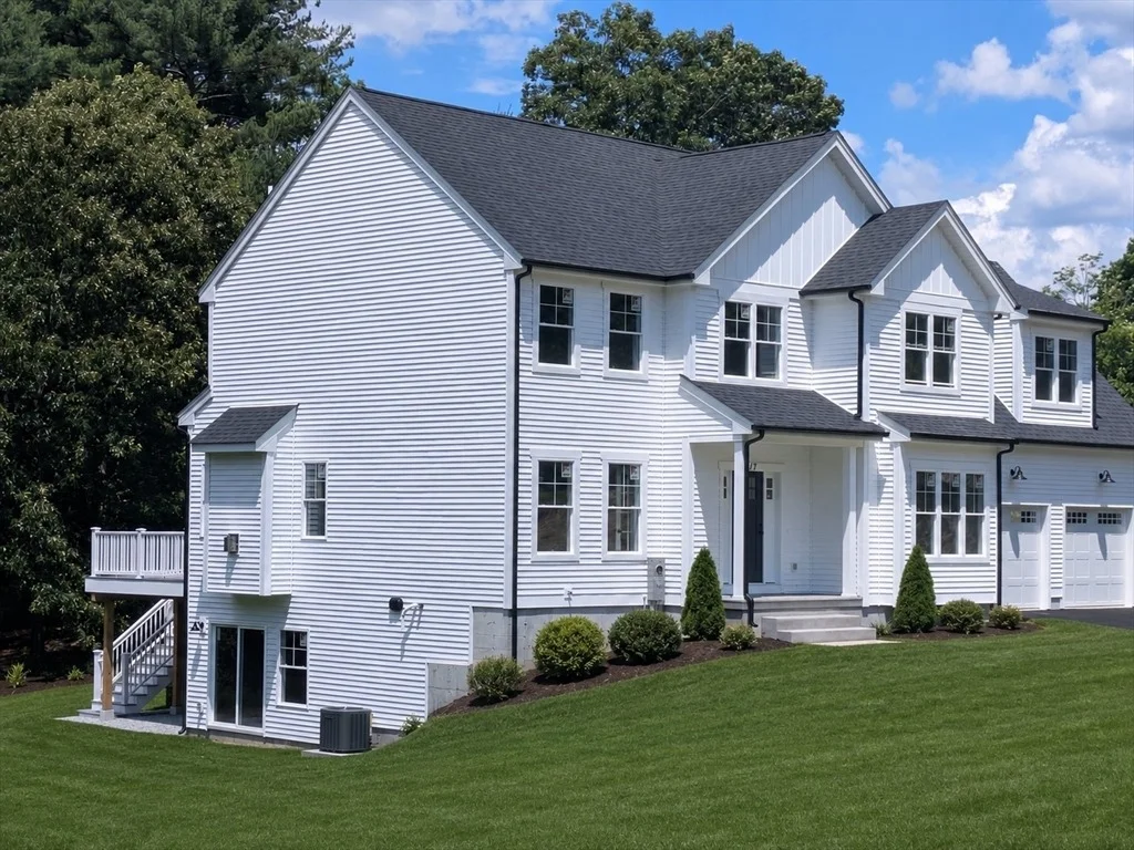 Photo of 17 West Main Street