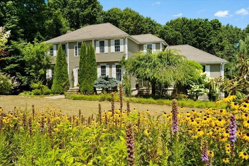 Photo of 89 Boulder Hill Dr