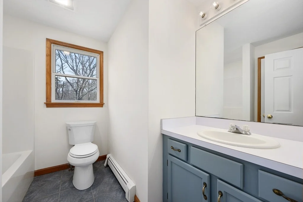Photo of 296 Commons Way