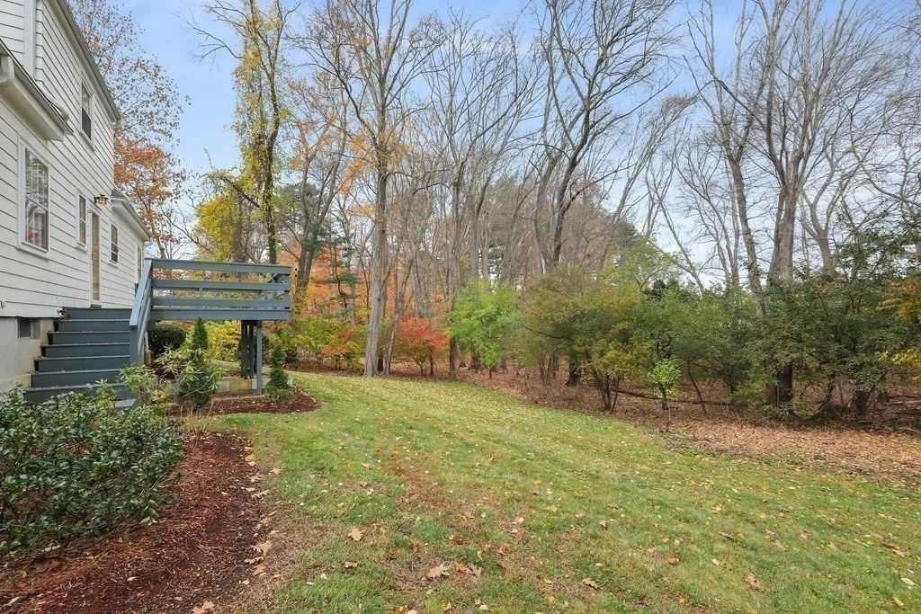 Photo of 1297 Old Worcester Rd