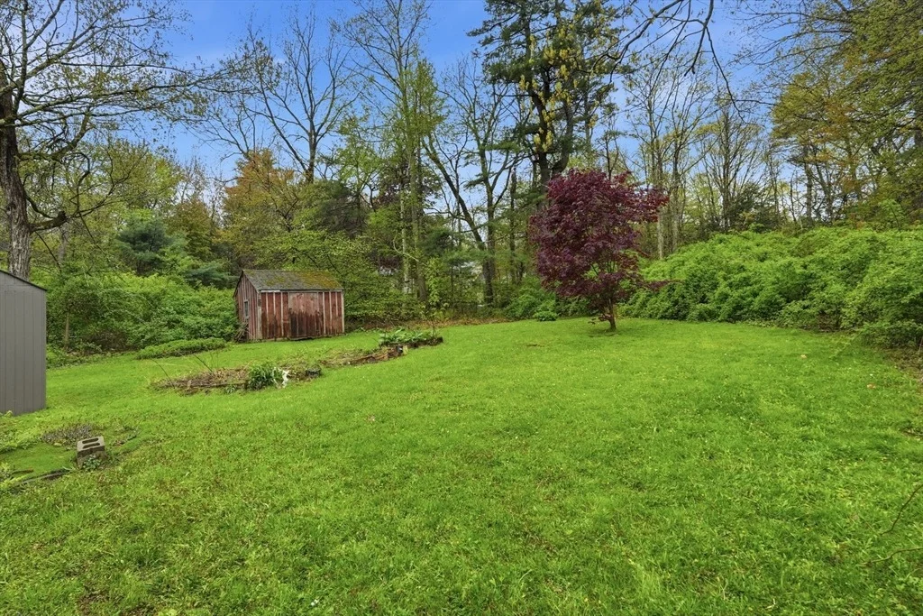 Photo of 8 Shutesbury Road