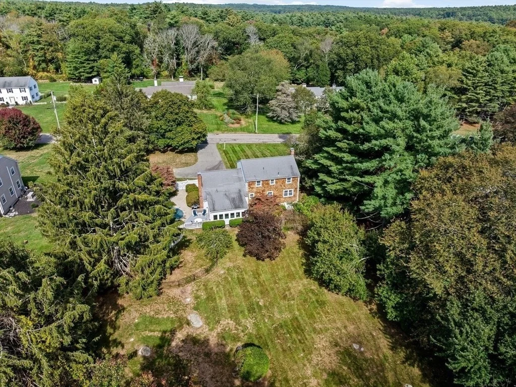 Photo of 28 Riverside Drive