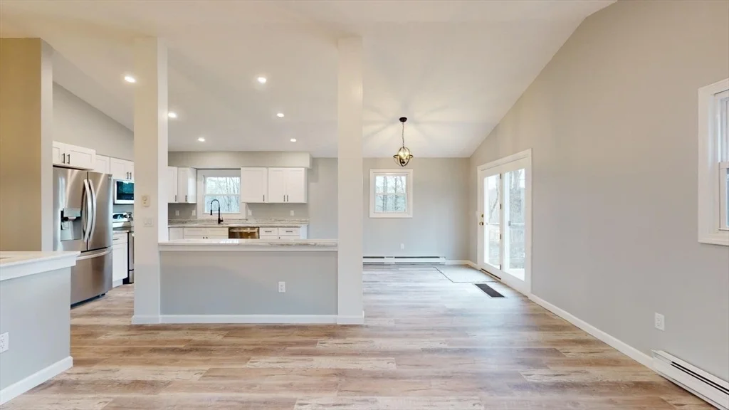 Photo of 564 West Pelham Road