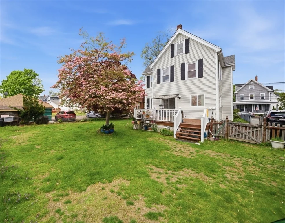 Photo of 75 Walker St