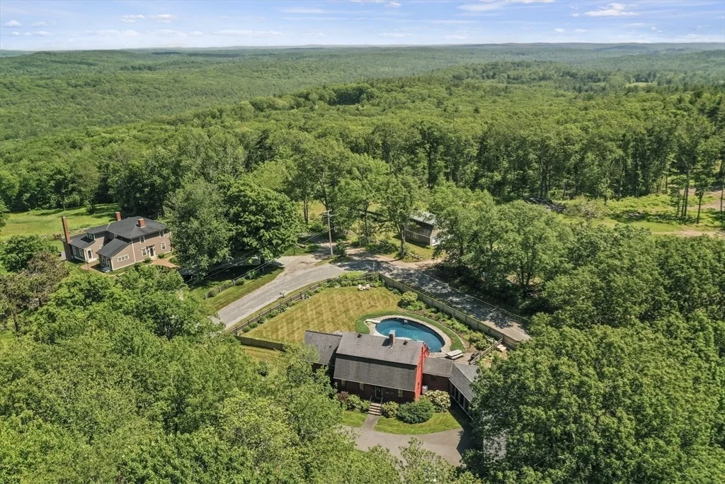 Photo of 260 Ward Hill Road
