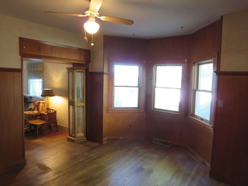 Photo of 14 Meadow St
