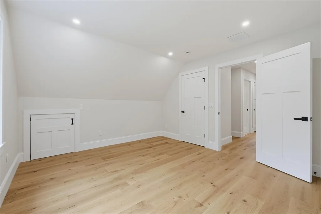 Photo of 19 Puritan Road