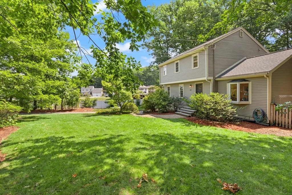 Photo of 368 Acton Rd