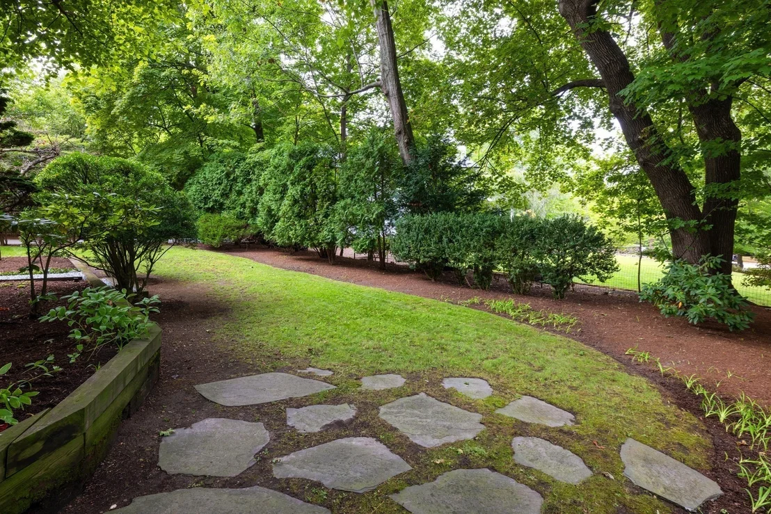 Photo of 115 Dean Rd