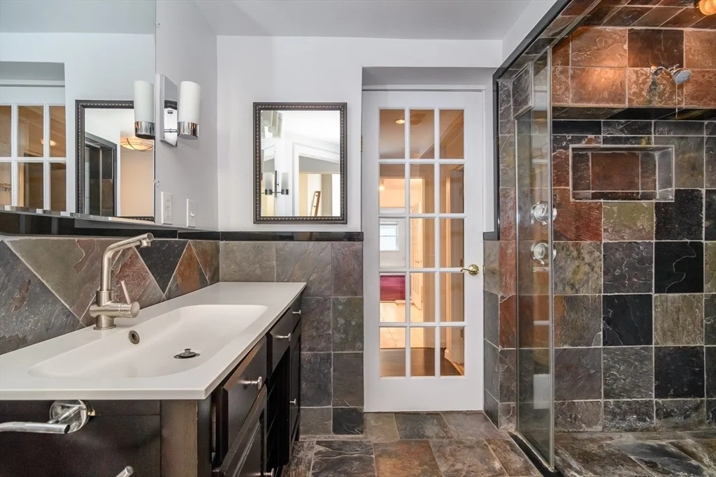 Photo of 15 Mackintosh Avenue