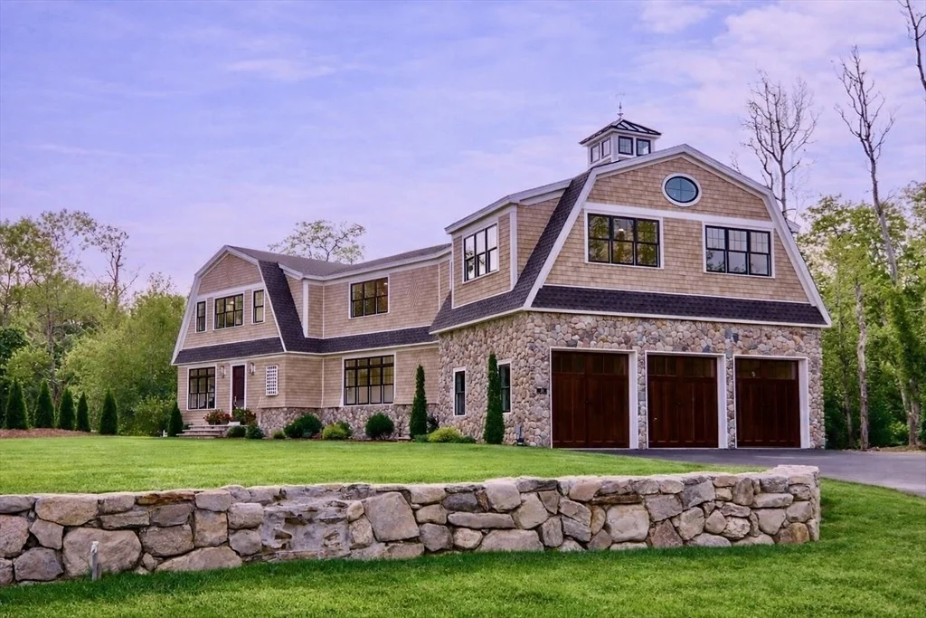 Photo of 70 Mccallar Lane