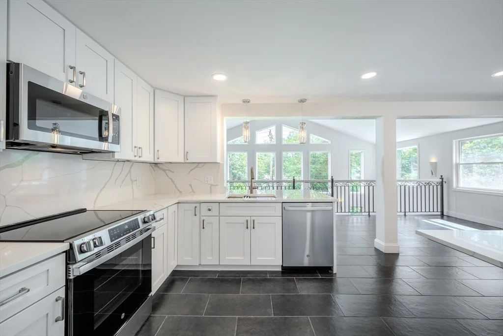 Photo of 94 Cedar Rd